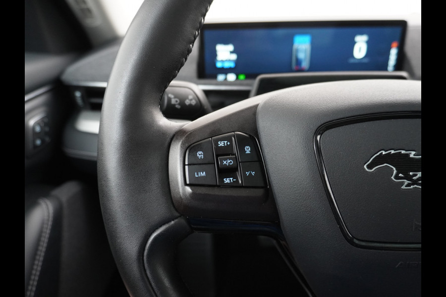Ford Mustang Mach-E RWD 75kWh Leder B&O®-Sound 360°Camera Adap. Cruise Panoramadak Memory Seat Apple Carplay Android Auto Navi Ecc Stoel+Stuurverwarming Keyless Origineel Nederlandse Auto