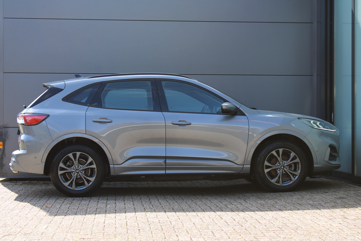 Ford Kuga 2.5 PHEV ST-Line | Trekhaak | Head-Up | BLIS | Adaptieve cruise Ford Kuga 2.5 PHEV ST-Line | Trekhaak | Head-Up | BLIS | Adaptieve cruise