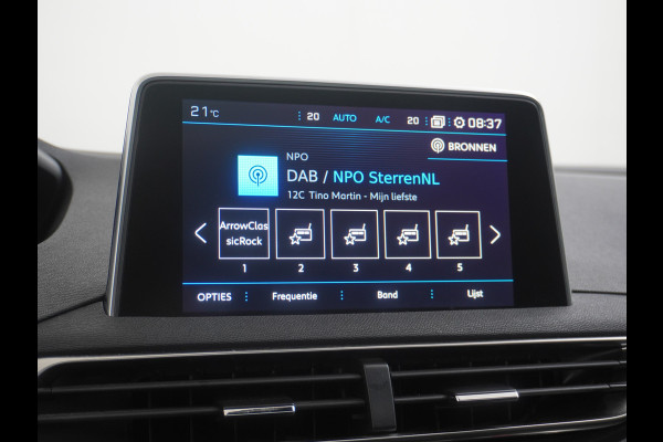Peugeot 5008 7-Pers. 1.2T 131PK AUT-8 360°Camera Apple Carplay Android Auto Adap.Cruise 19" Elek.AchterklepFocal®-Hifi Audio Panoramaschuif-d 1e Eigenaar Origineel Nederlandse Auto Zeer compleet Origin. NLse auto