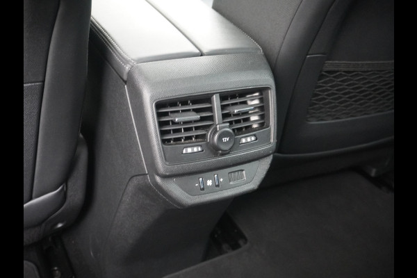 Peugeot 5008 7-Pers. 1.2T 131PK AUT-8 360°Camera Apple Carplay Android Auto Adap.Cruise 19" Elek.AchterklepFocal®-Hifi Audio Panoramaschuif-d 1e Eigenaar Origineel Nederlandse Auto Zeer compleet Origin. NLse auto