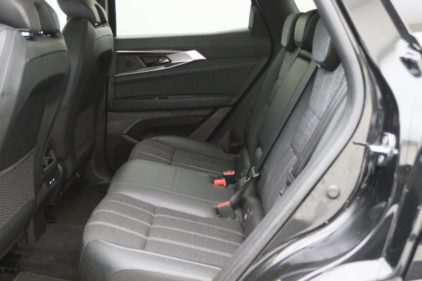 Renault Austral 1.2 E-Tech full hybrid 200 techno Automaat LED, Camera, Apple Carplay, Dodehoeksensor, Sfeerverlichting, Keyless, 19"