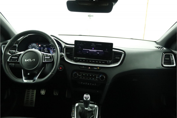 Kia Ceed Sportswagon 1.5 T-GDi GT-Line Apple Carplay/Android Auto - Cruise Control - Dodehoekdetectie - Climate Control - Panorama Dak - Navigatie - Stoel/Stuur Verwarming - Fabrieksgarantie tot 07-2031