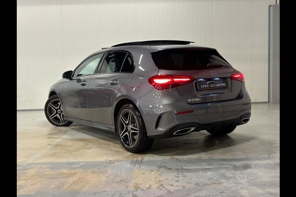 Mercedes-Benz A-Klasse 250 e AMG | PANO | HUD | 360 CAMERA | MEMORY | MULTIBEAM Mercedes-Benz A-Klasse 250 e AMG | PANO | HUD | 360 CAMERA | MEMORY | MULTIBEAM