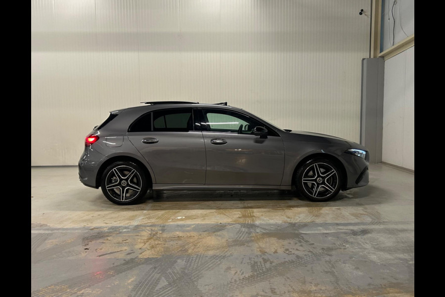 Mercedes-Benz A-Klasse 250 e AMG | PANO | HUD | 360 CAMERA | MEMORY | MULTIBEAM Mercedes-Benz A-Klasse 250 e AMG | PANO | HUD | 360 CAMERA | MEMORY | MULTIBEAM