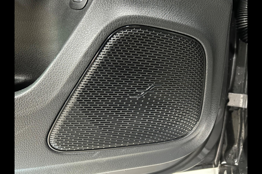 Mercedes-Benz A-Klasse 250 e AMG | PANO | HUD | 360 CAMERA | MEMORY | MULTIBEAM Mercedes-Benz A-Klasse 250 e AMG | PANO | HUD | 360 CAMERA | MEMORY | MULTIBEAM