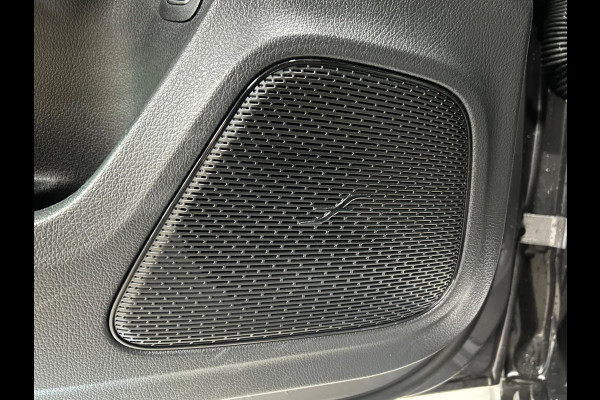 Mercedes-Benz A-Klasse 250 e AMG | PANO | HUD | 360 CAMERA | MEMORY | MULTIBEAM Mercedes-Benz A-Klasse 250 e AMG | PANO | HUD | 360 CAMERA | MEMORY | MULTIBEAM