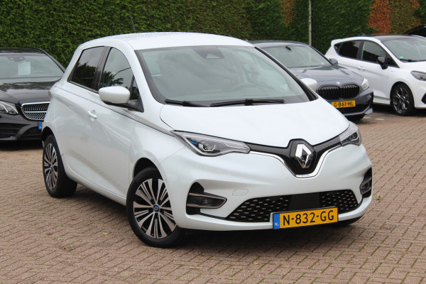 Renault ZOE R135 Serie Limitee Riviera 52 kWh / Camera / Leder / Navigatie / 16'' / DAB / Stoelverwarming / Cruise Control / Warmtepomp
