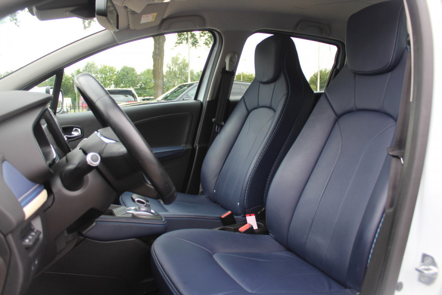 Renault ZOE R135 Serie Limitee Riviera 52 kWh / Camera / Leder / Navigatie / 16'' / DAB / Stoelverwarming / Cruise Control / Warmtepomp