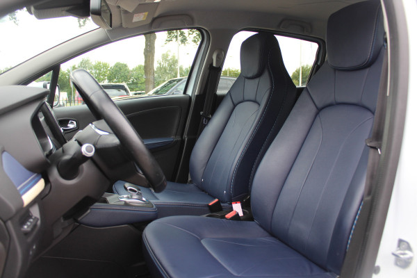 Renault ZOE R135 Serie Limitee Riviera 52 kWh / Camera / Leder / Navigatie / 16'' / DAB / Stoelverwarming / Cruise Control / Warmtepomp