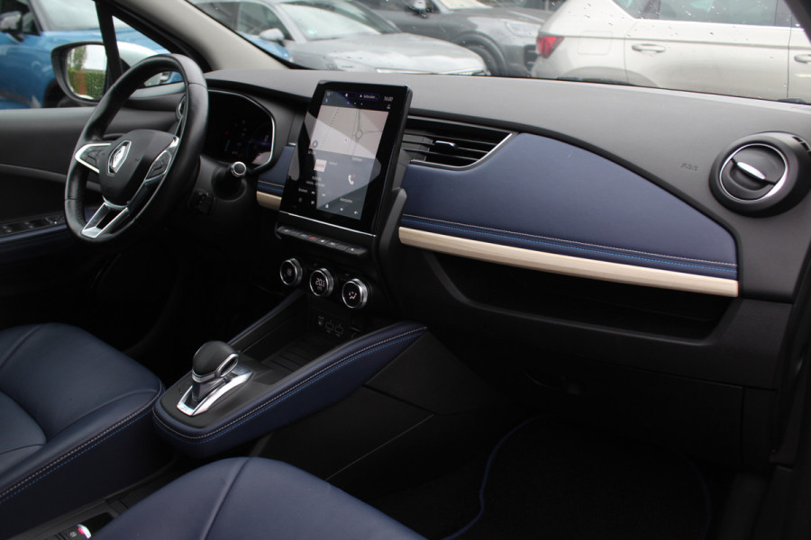 Renault ZOE R135 Serie Limitee Riviera 52 kWh / Camera / Leder / Navigatie / 16'' / DAB / Stoelverwarming / Cruise Control / Warmtepomp
