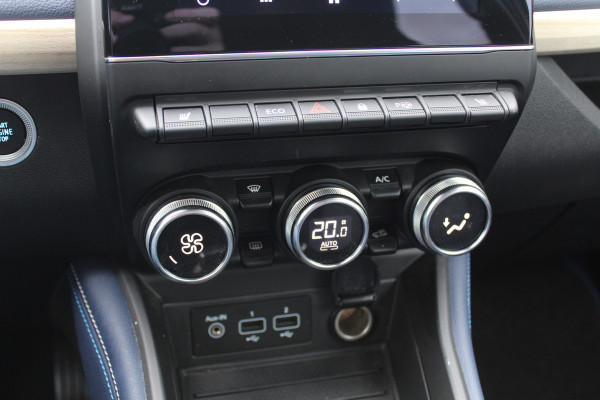 Renault ZOE R135 Serie Limitee Riviera 52 kWh / Camera / Leder / Navigatie / 16'' / DAB / Stoelverwarming / Cruise Control / Warmtepomp