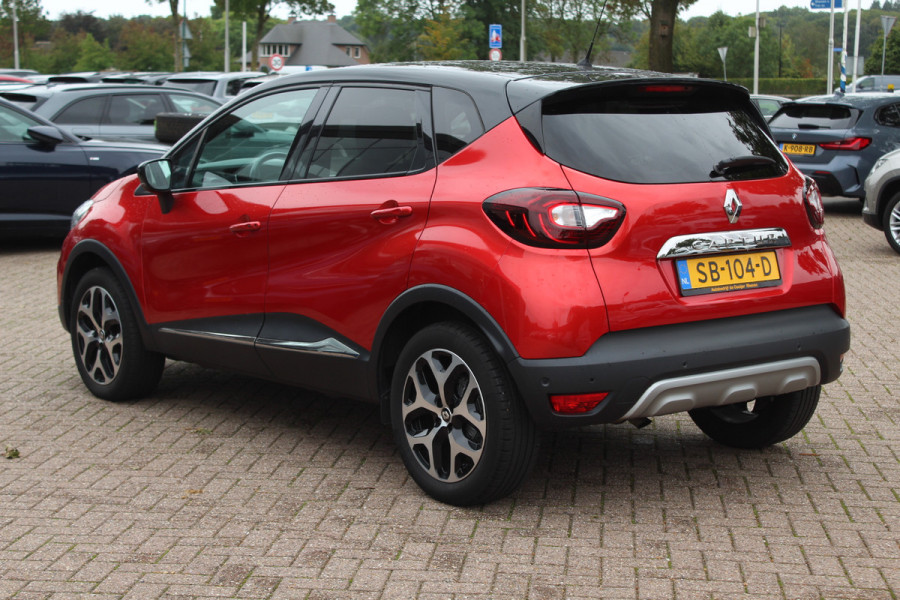 Renault Captur 1.2 TCe Intens / Camera / Navigatie / Keyless / 17'' / DAB / Armsteun / Apple CarPlay / Cruise Control