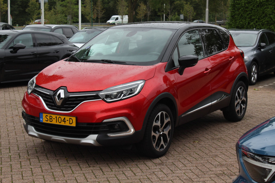 Renault Captur 1.2 TCe Intens / Camera / Navigatie / Keyless / 17'' / DAB / Armsteun / Apple CarPlay / Cruise Control