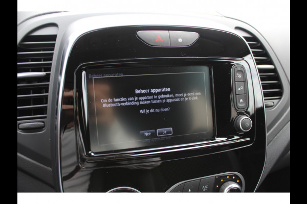 Renault Captur 1.2 TCe Intens / Camera / Navigatie / Keyless / 17'' / DAB / Armsteun / Apple CarPlay / Cruise Control