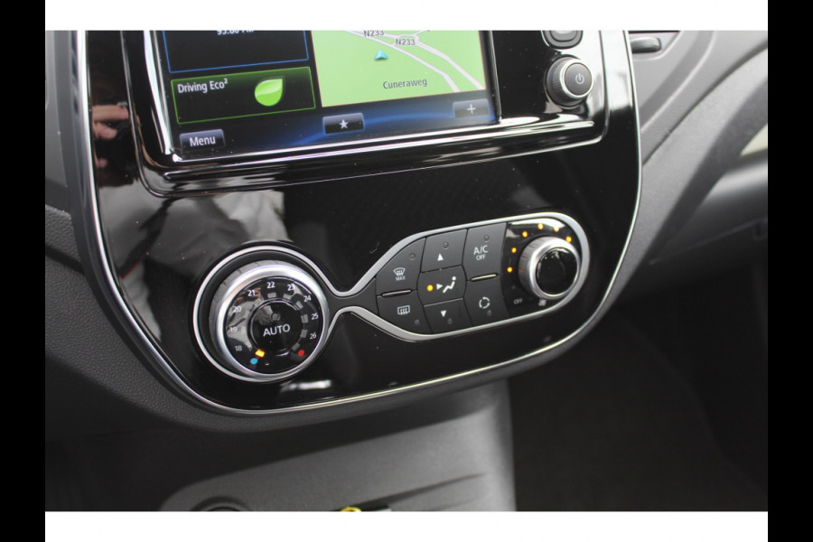 Renault Captur 1.2 TCe Intens / Camera / Navigatie / Keyless / 17'' / DAB / Armsteun / Apple CarPlay / Cruise Control
