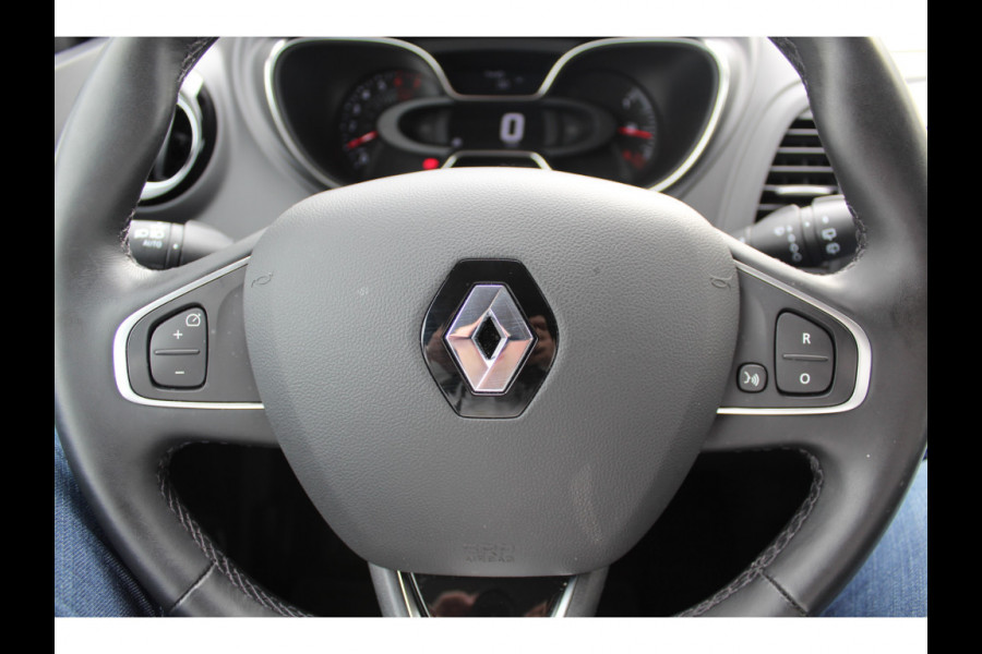 Renault Captur 1.2 TCe Intens / Camera / Navigatie / Keyless / 17'' / DAB / Armsteun / Apple CarPlay / Cruise Control