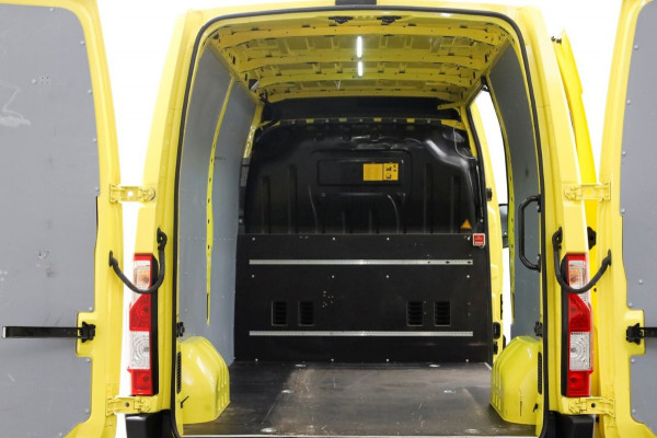 Renault Master T35 2.3 dCi 150pk Automaat L2H2 Airco/Cruise Control 12-2021