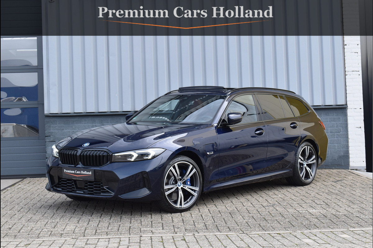 BMW 3 Serie Touring 330e xDrive 292 Pk Individual Pano Tartufo Leder H/K Memory Camera ACC 19 Inch BMW 3 Serie Touring 330e xDrive 292 Pk Individual Pano Tartufo Leder H/K Memory Camera ACC 19 Inch