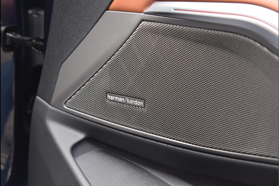 BMW 3 Serie Touring 330e xDrive 292 Pk Individual Pano Tartufo Leder H/K Memory Camera ACC 19 Inch
