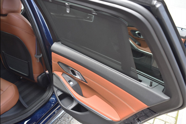 BMW 3 Serie Touring 330e xDrive 292 Pk Individual Pano Tartufo Leder H/K Memory Camera ACC 19 Inch