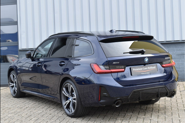 BMW 3 Serie Touring 330e xDrive 292 Pk Individual Pano Tartufo Leder H/K Memory Camera ACC 19 Inch