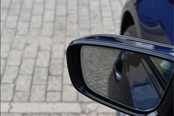 BMW 3 Serie Touring 330e xDrive 292 Pk Individual Pano Tartufo Leder H/K Memory Camera ACC 19 Inch
