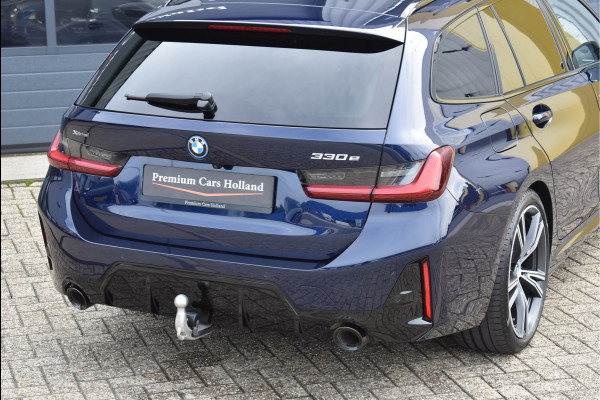 BMW 3 Serie Touring 330e xDrive 292 Pk Individual Pano Tartufo Leder H/K Memory Camera ACC 19 Inch