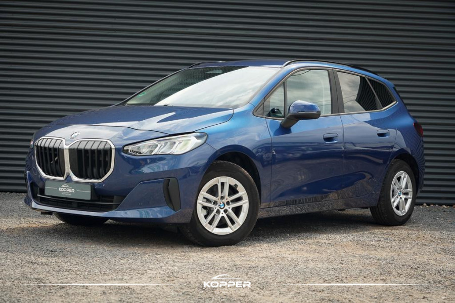 BMW 2 Serie Active Tourer 220i / Aut / Navi / Trekhaak Elektrisch / Incl BTW