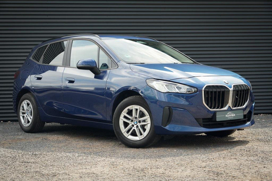 BMW 2 Serie Active Tourer 220i / Aut / Navi / Trekhaak Elektrisch / Incl BTW