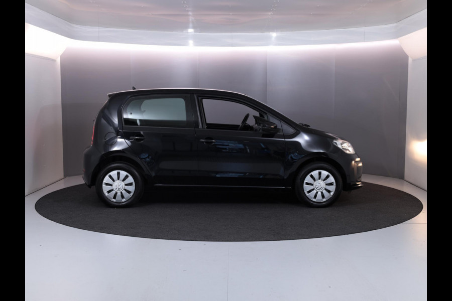 Volkswagen up! 1.0 65 pk | Verlengde garantie | Navigatie via App | Autom. airco | Cruise control | Parkeersensoren achter | Achteruitrijcamera |