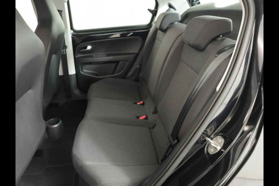 Volkswagen up! 1.0 65 pk | Verlengde garantie | Navigatie via App | Autom. airco | Cruise control | Parkeersensoren achter | Achteruitrijcamera |