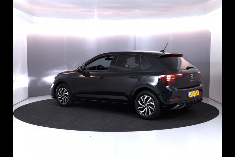 Volkswagen Polo 1.0 TSI Life Edition 95 pk Automaat (DSG) | Verlengde garantie | Navigatie | Parkeersensoren | Achteruitrijcamera | Adaptieve cruise control |