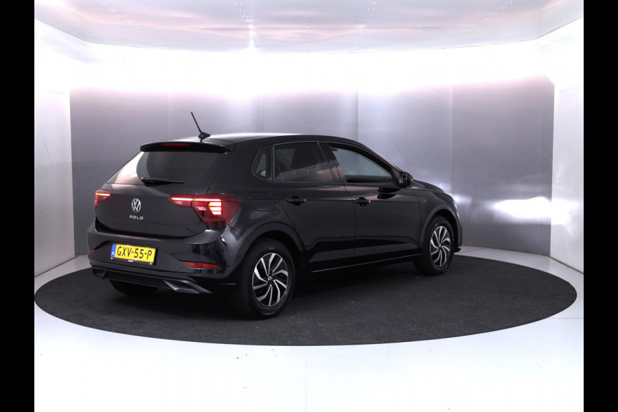 Volkswagen Polo 1.0 TSI Life Edition 95 pk Automaat (DSG) | Verlengde garantie | Navigatie | Parkeersensoren | Achteruitrijcamera | Adaptieve cruise control |