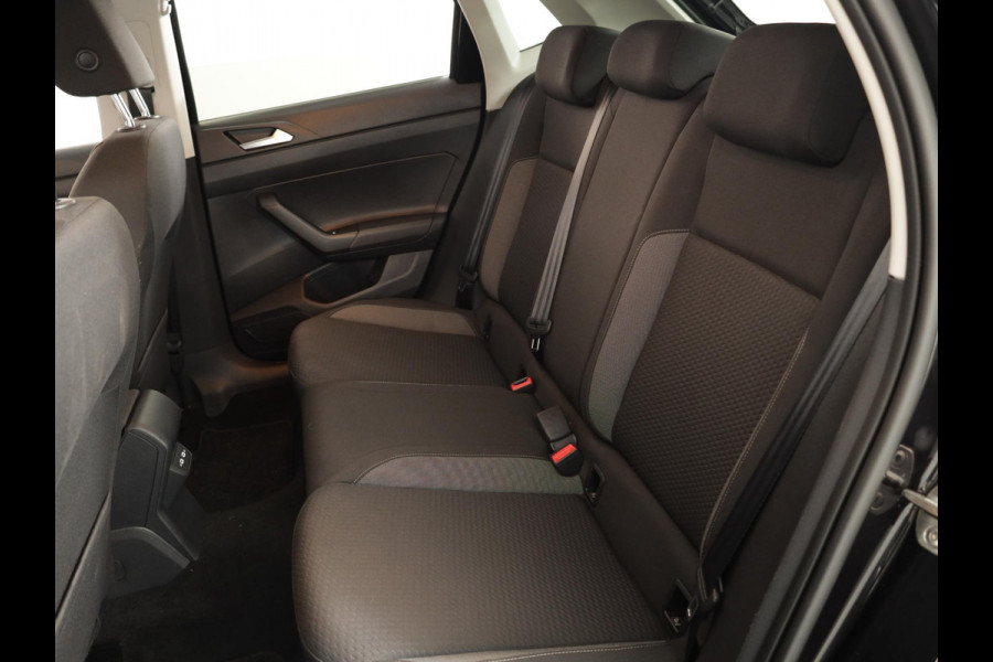 Volkswagen Polo 1.0 TSI Life Edition 95 pk Automaat (DSG) | Verlengde garantie | Navigatie | Parkeersensoren | Achteruitrijcamera | Adaptieve cruise control |