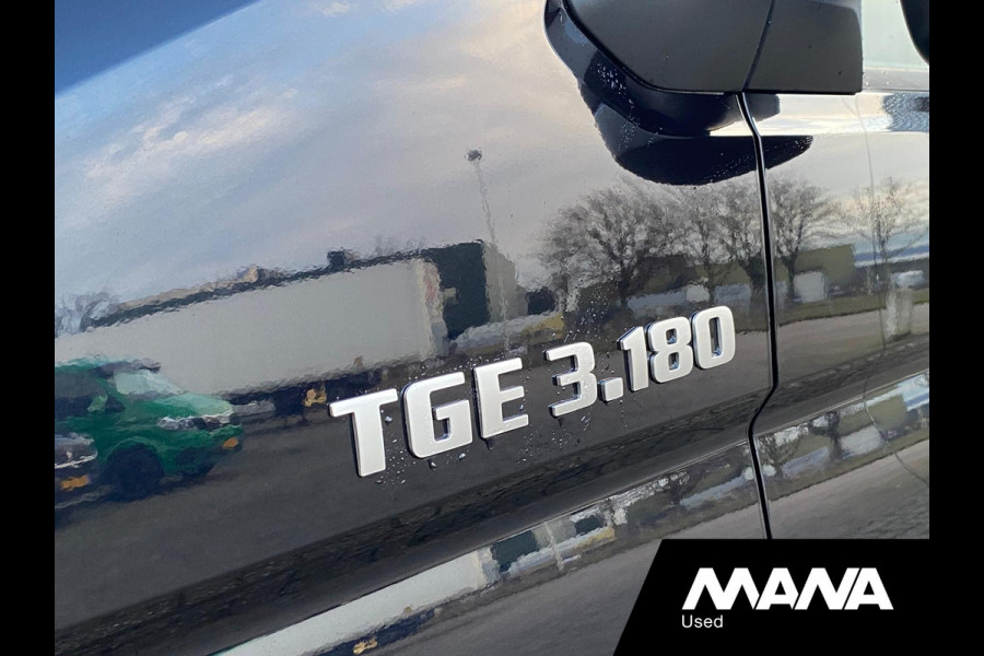 MAN TGE 35 2.0 3.180 180PK L3H2 Automaat Led Trekhaak Sensoren Camera Car-Play Navi ACC MAN TGE 35 2.0 3.180 180PK L3H2 Automaat Led Trekhaak Sensoren Camera Car-Play Navi ACC