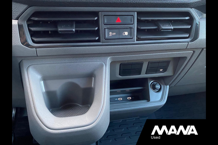 MAN TGE 35 2.0 3.180 180PK L3H2 Automaat Led Trekhaak Sensoren Camera Car-Play Navi ACC MAN TGE 35 2.0 3.180 180PK L3H2 Automaat Led Trekhaak Sensoren Camera Car-Play Navi ACC