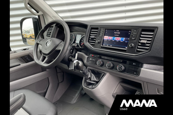 Volkswagen Crafter 35 3.180 L3H3 RWD 180pk 3500kg Trekhaak Airco Camera Navi CarPlay Laadruimtebekleding 12V Opstapbumper Leder Bijrijdersbank