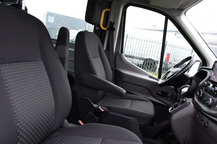 Ford Transit 2.0 TDCI L2H2 DC Raptor Grill Camera, Cruise, Carplay, Stoelverwarming, 130pk, Automaat, Multimedia, 2 x Schuifdeur, Uniek!