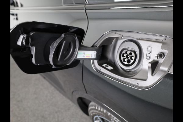 Volkswagen Touareg 3.0 TSi eHybrid 4MOTION R Edition 462PK PHEV| DYNAUDIO | Lederpakket "Puglia" |Luchtvering 22 Inch LM | Trekhaak incl Assistent |