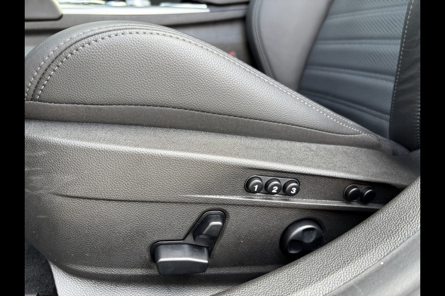 Alfa Romeo Giulia 2.0T 280 AWD Veloce | 19" Velgen | Panoramadak | Adas 2 | Carplay en Android