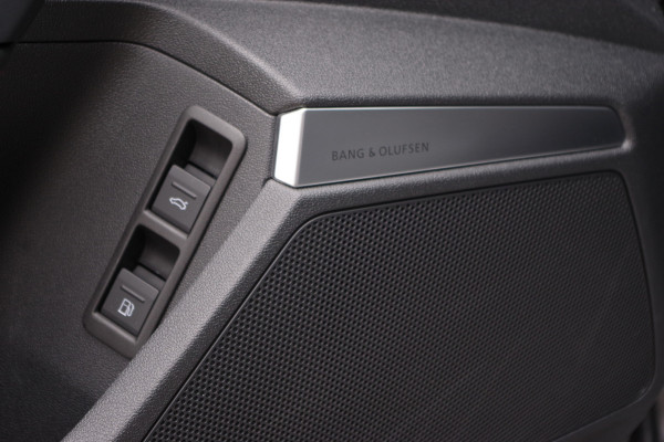 Audi A3 Sportback 45 TFSI e S-Line Edition Competition 245 PK PHEV, Matrix-LED, B&O Sound, Memory