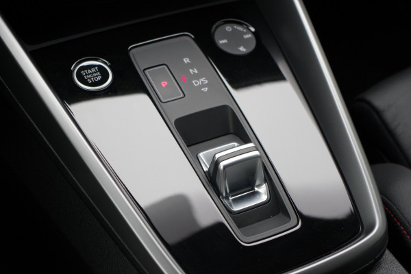 Audi A3 Sportback 45 TFSI e S-Line Edition Competition 245 PK PHEV, Matrix-LED, B&O Sound, Memory