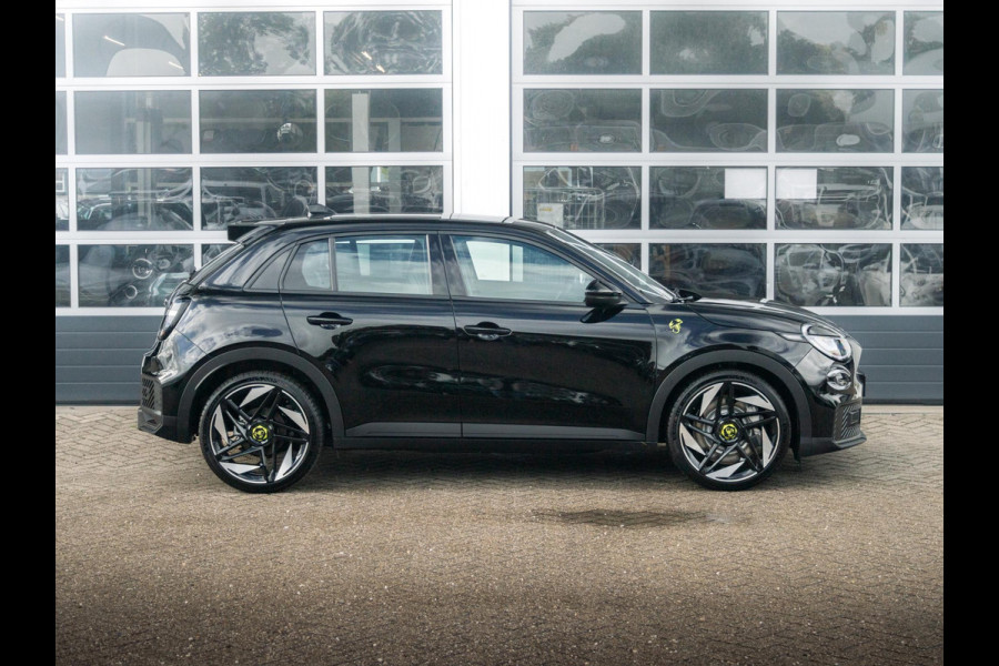 Abarth 600e Turismo 54 kWh | Uit voorraad leverbaar