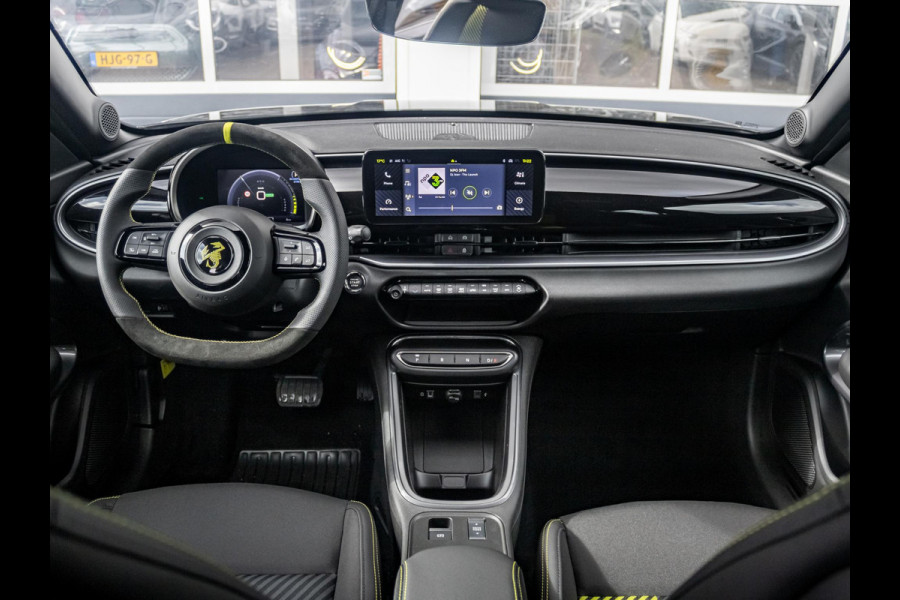 Abarth 600e Turismo 54 kWh | Uit voorraad leverbaar