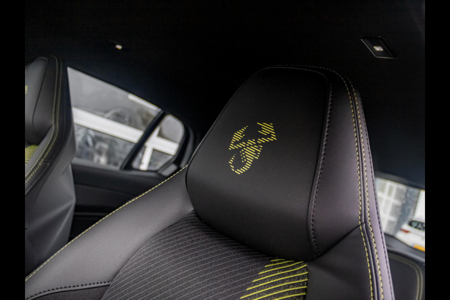 Abarth 600e Turismo 54 kWh | Uit voorraad leverbaar