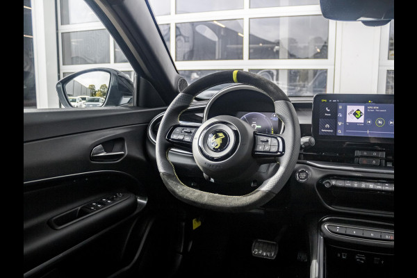 Abarth 600e Turismo 54 kWh | Uit voorraad leverbaar