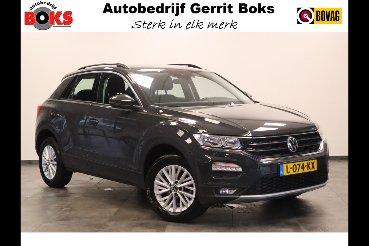 Volkswagen T-Roc 1.5 TSI Style 150pk! Navigatie Adaptive-Cruise Camera Volkswagen T-Roc 1.5 TSI Style 150pk! Navigatie Adaptive-Cruise Camera