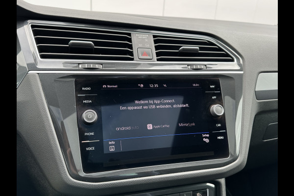Volkswagen Tiguan 1.5 TSI ACT 150pk DSG R-Line | Pano dak | Leder