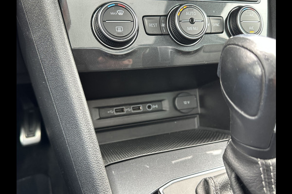 Volkswagen Tiguan 1.5 TSI ACT 150pk DSG R-Line | Pano dak | Leder