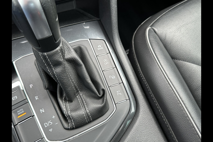Volkswagen Tiguan 1.5 TSI ACT 150pk DSG R-Line | Pano dak | Leder